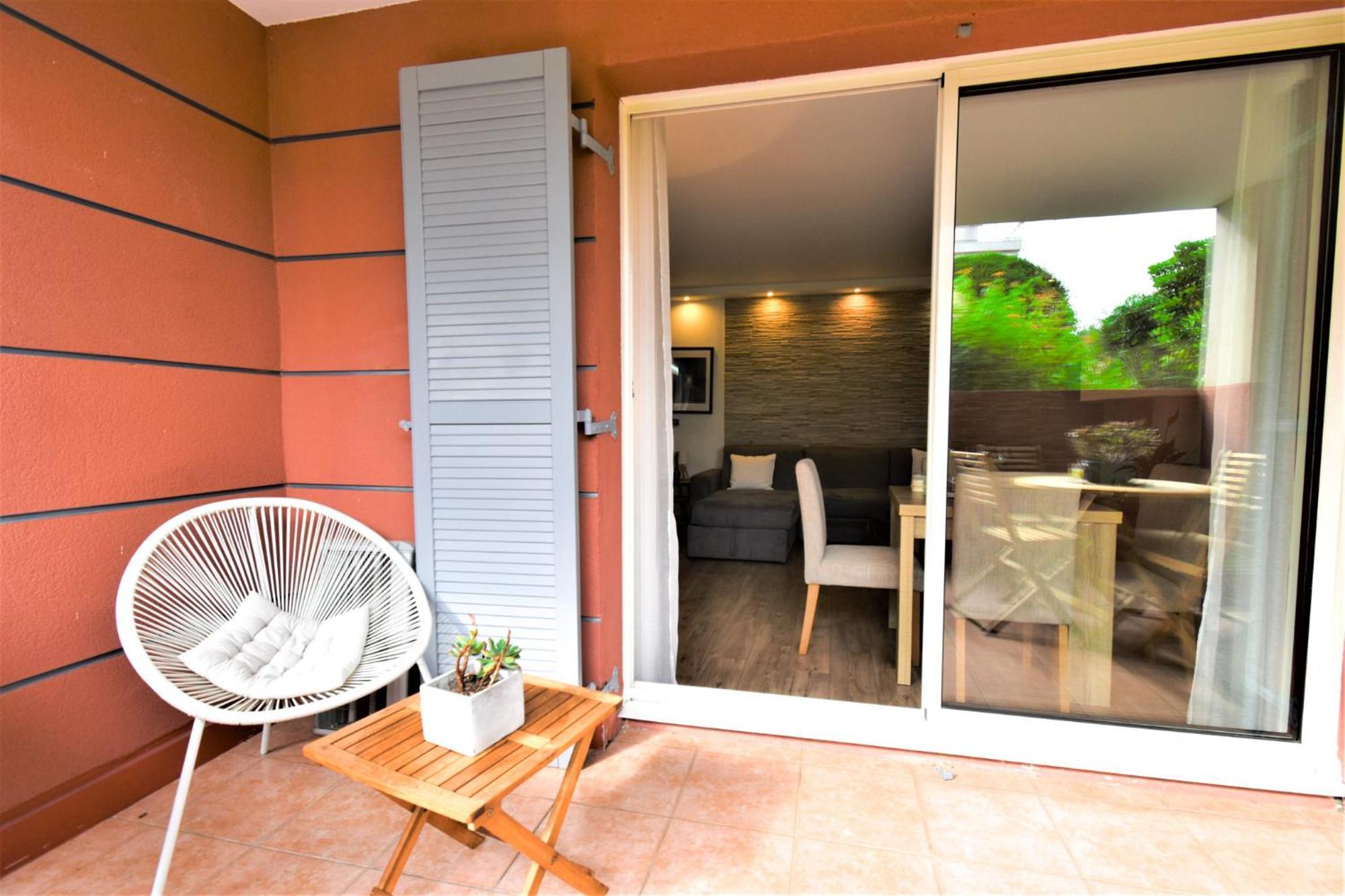 Ferienwohnung Le Cap Soleil -Standing - Piscine Collective Et Parking Prive Roquebrune-Cap-Martin Exterior foto